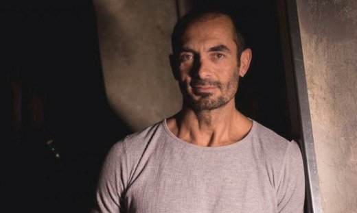 Αλέκος Συσσοβίτης: «Είναι νόσος ο έρωτας, αλλά μας δίνει και μέγιστη χαρά»