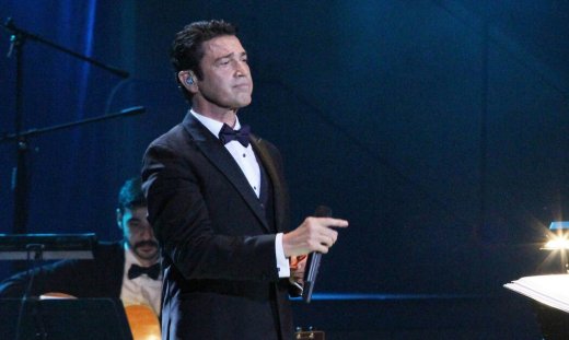 Μάριος Φραγκούλης: «Χρησιμοποιώ τον έρωτα για να με κάνει πιο ευαίσθητο και πιο ανοιχτό στη ζωή»