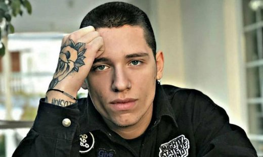 Απίστευτη αποκάλυψη για «Το τατουάζ»: Ο Σωκράτης είναι ο στραγγαλιστής