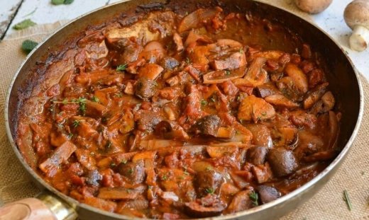 Μανιτάρια Bourguignon