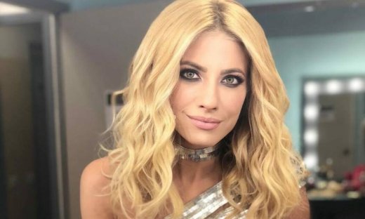 Δε φαντάζεστε τι λέει η Ευαγγελία Αραβανή για την εμφάνισή της! 