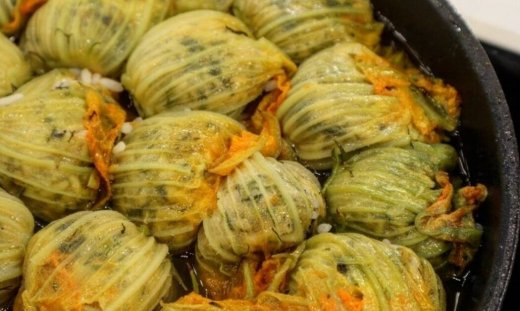 Κολοκυθοανθοί γεμιστοί