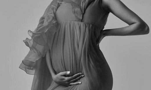 Διάσημο μοντέλο ποζάρει γυμνό για γνωστό περιοδικό (pic)