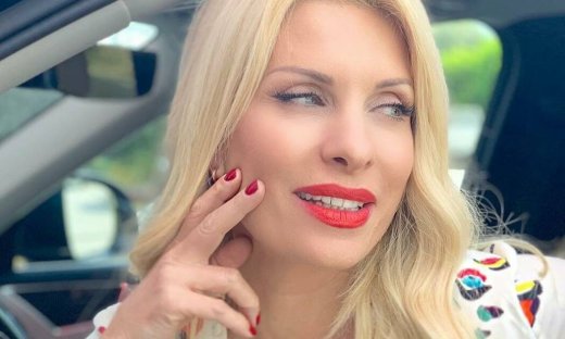 Ελένη Μενεγάκη: Πέρυσι στην Κρήτη για Πάσχα με τον Μάκη της, φέτος; (φωτό)