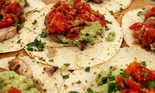 Τάκος με ψητό κοτόπουλο