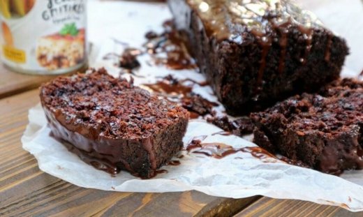 Cake σοκολάτας με cranberries