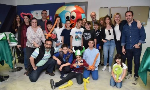 Η «τυχερή» κάμερα του ΟΠΑΠ ζουμάρει και μοιράζει μοναδικά δώρα στους φιλάθλους του Παναθηναϊκού 