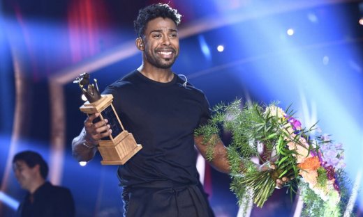 Eurovision 2019 - Σουηδία: O John Lundvik δεν γνώρισε ποτέ τους βιολογικούς του γονείς (pics+vid)