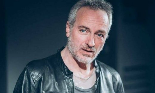 Αποκάλυψη μετά από 29 χρόνια! Αυτός είναι ο λόγος που έφυγε από τη Λάμψη ο Τίμος Δράκος (photos)