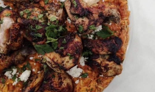 Κοτόπουλο με μεσογειακό κριθαρώτο