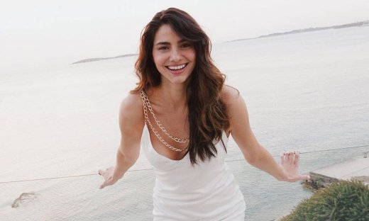 Ηλιάνα Παπαγεωργίου: Επιτέλους ένα μοντέλο που μας δείχνει τι πραγματικά τρώει