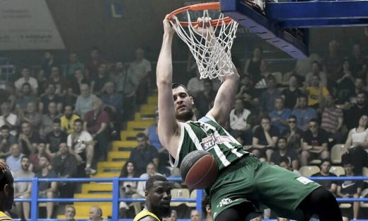 Ο αρχηγός έχει μεγάλα κέφια και οδηγεί τον Παναθηναϊκό ΟΠΑΠ στους τελικούς