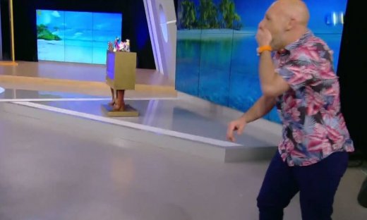 «Για την παρέα»: Το ατύχημα στο πλατό που έκανε τους πάντες να τρομάξουν- Τι συνέβη; (video)