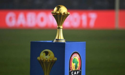 Διώχνει την αφρικανική σκόνη και βλέπει την πρόκριση