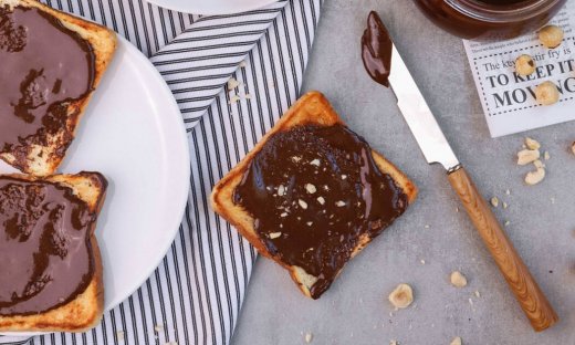 Σπιτική πραλίνα φουντουκιού με μόνο 4 υλικά