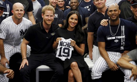 Harry-Meghan: Από τη βάφτιση του Archie υπήρξε μια σημαντική απουσία που μάλλον δεν είδες