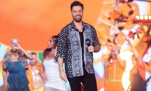 Έχετε δει τον Κωνσταντίνο Αργυρό με μαγιό; (photos)