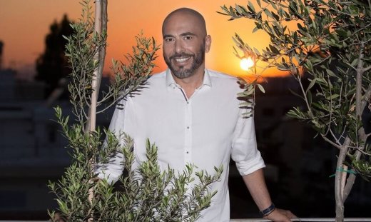 Βαλάντης: Κάνει το τηλεοπτικό του ντεμπούτο ως παρουσιαστής με τηλεπαιχνίδι (photos)