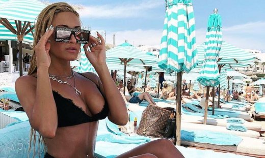 Ιωάννα Τούνη: Το υπονοούμενο για την ερωτική της ζωή και το βίντεο με hot μπικίνι! (Videos)