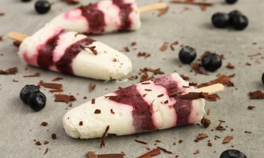 Πεντανόστιμες γρανίτες με blueberries και σαντιγί