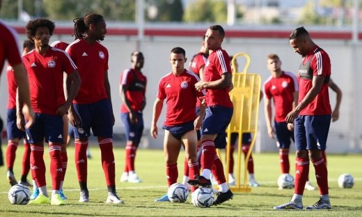 Η νίκη οδηγεί τον Ολυμπιακό στους ομίλους 