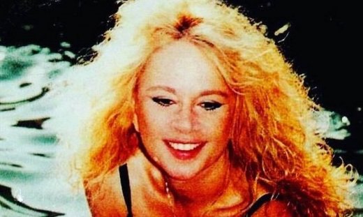 Βουγιουκλάκη: Η αδημοσίευτη φωτό από τα γυρίσματα της ταινίας «Η Αλίκη στο ναυτικό» που θες να δεις 