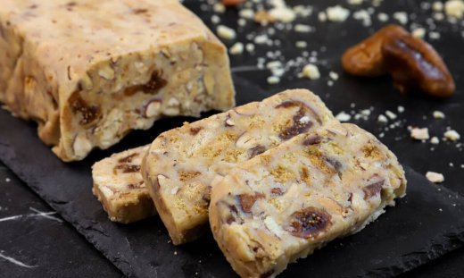 Κορμός με λευκή σοκολάτα και αμύγδαλο από τον Γιώργο Τσούλη 