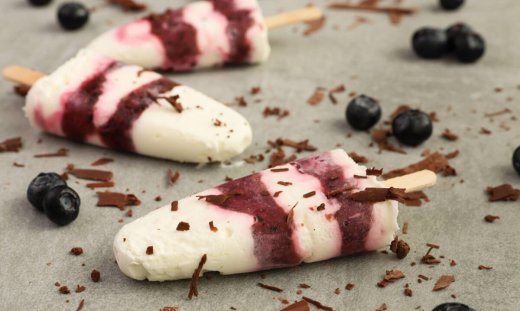 Γρανίτες με blueberries και σαντιγί από τον Γιώργο Τσούλη