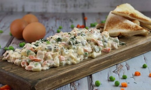 Αυτή τη ρώσικη σαλάτα θα τη λατρέψετε! 