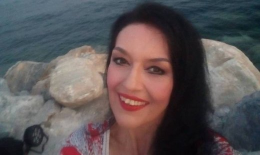 Ελένη Φιλίνη: Ποζάρει με μαγιό και προκαλεί... εγκεφαλικά (photos)