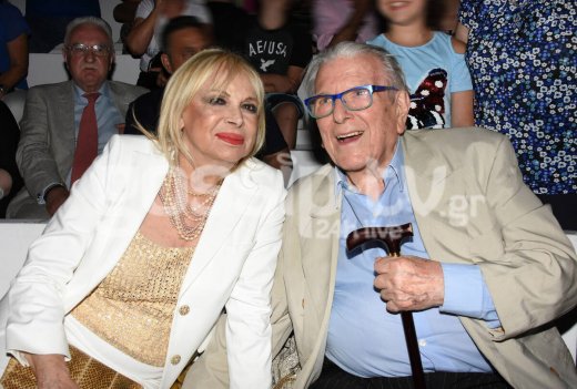 Ο Κώστας Βουτσάς και η Άννα Φόνσου μεταμορφώνονται σε βασιλικό ζεύγος - Τι θα παρουσιάσουν; (photos)