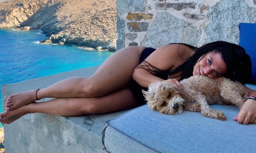 Δανάη Μπάρκα: Δημοσίευσε παιδική της φωτογραφία και το μήνυμά της έγινε viral (pics)