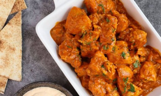 Κοτόπουλο με κάρυ από τον Γιώργο Τσούλη