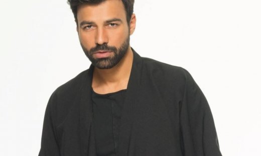 «8 λέξεις» πρεμιέρα: Τα σχόλια στο Twitter για τη σειρά του Ανδρέα Γεωργίου ήταν ξεκαρδιστικά