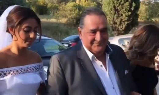 Ο Βασίλης Καρράς πάντρεψε την κόρη του! Οι πρώτες φωτογραφίες (photos)