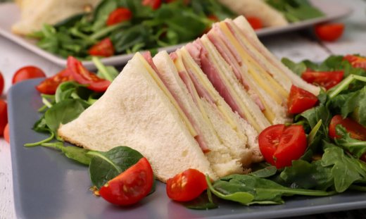 Έτσι θα φτιάξεις mini τοστάκια με αρωματικό βούτυρο