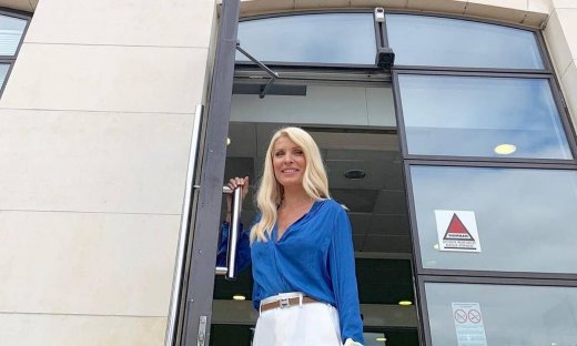 Μενεγάκη: Εμφανίστηκε στις εγκαταστάσεις του Star και έγινε... ο κακός χαμός! Τι ήθελε εκεί; (pics)