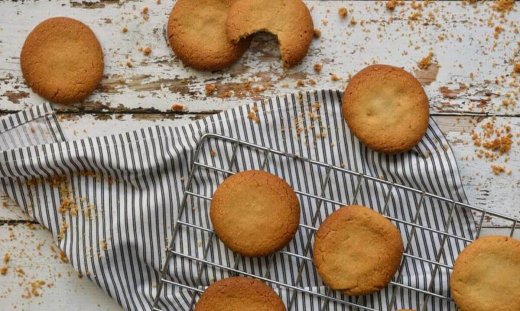 Γρήγορα μπισκότα με ταχίνι από Γιώργο Τσούλη 