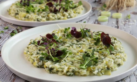 Πεντανόστιμο πρασόρυζο