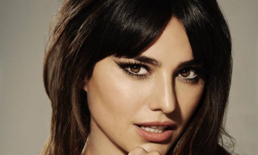 Δεν φαντάζεσαι με ποιον διάσημο τραγουδιστή έχει σχέση η Ηλιάνα Παπαγεωργίου