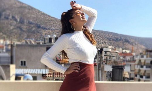 Ελένη Χατζίδου: Αυτό είναι το κορμί της μετά τον τοκετό - Η ολόσωμη φώτο που μας εντυπωσίασε (pics)