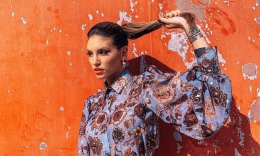 Αθηνά Οικονομάκου: «Υπάρχουν κάποιοι που πιστεύουν ότι όλη μέρα φτιάχνομαι και βάφομαι»