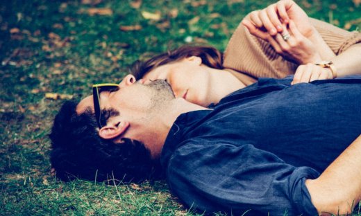 Έρευνα: Ο λόγος για τον οποίο λέμε ψέματα σχετικά με το σεξ είναι πιο σοβαρός από όσο πίστευες