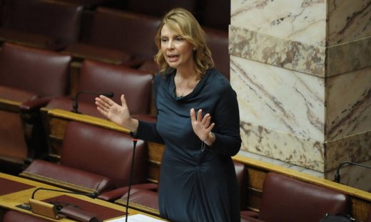 Η κόρη της Κατερίνας Παπακώστα είναι ηθοποιός και πανέμορφη! Δείτε ποια είναι (pics)