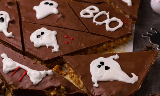 Σοκολατένιες μπάρες με φυστικοβούτυρο