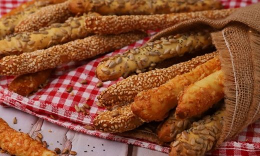 Κριτσίνια από τον Γιώργο Τσούλη 