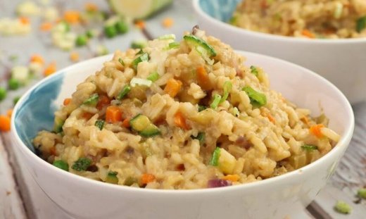 Πανεύκολη κινέζικη συνταγή για τηγανητό ρύζι από τον Γιώργο Τσούλη