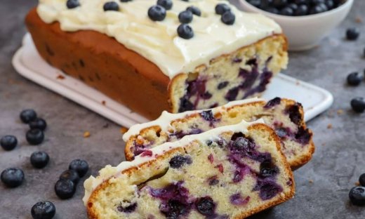 Blueberry cake από τον Τσούλη και πρέπει να το δοκιμάσετε! 