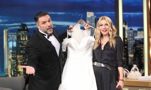 The 2night show: Ζήνα - Χατζάκης - Καρύδη... τα λένε όλα στον Γρηγόρη Αρναούτογλου (Photos)