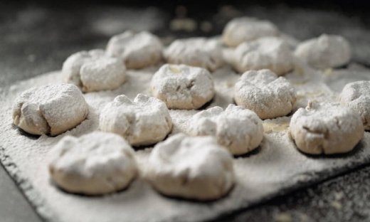 Κουραμπιέδες από τον Γιώργο Τσούλη 